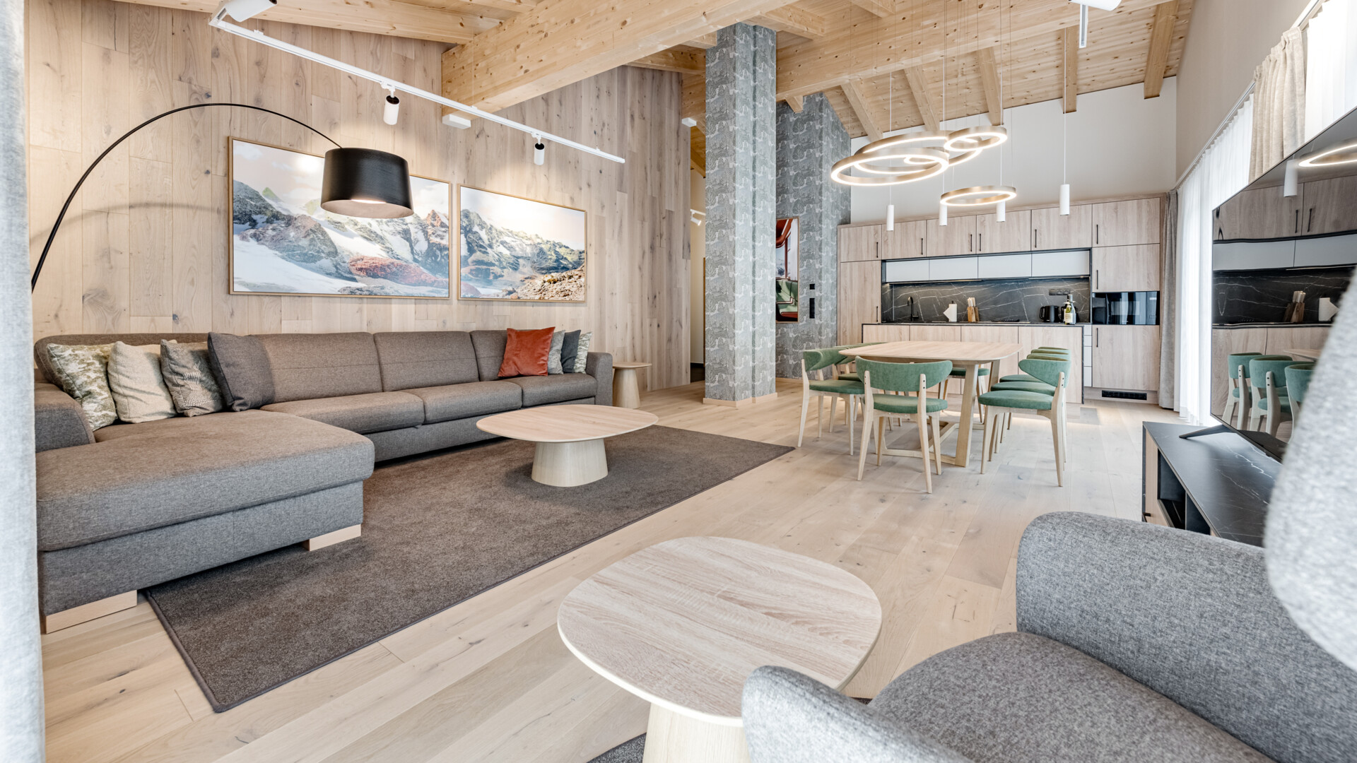 Penthouse 2000 - Luxury at 2000m